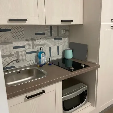 Ante Apartment *
